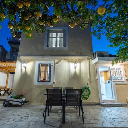 Spacious Home With Yard, Mytilene Lesvos 外观 照片